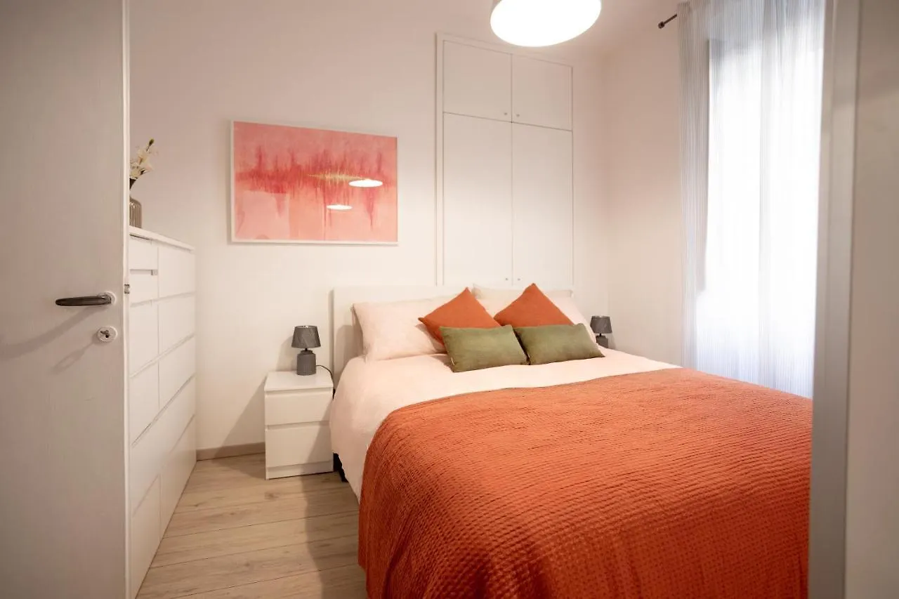 Xenia Apartments - Enjoy Porta Venezia In Modern Apt- 10 Min From Duomo Milan