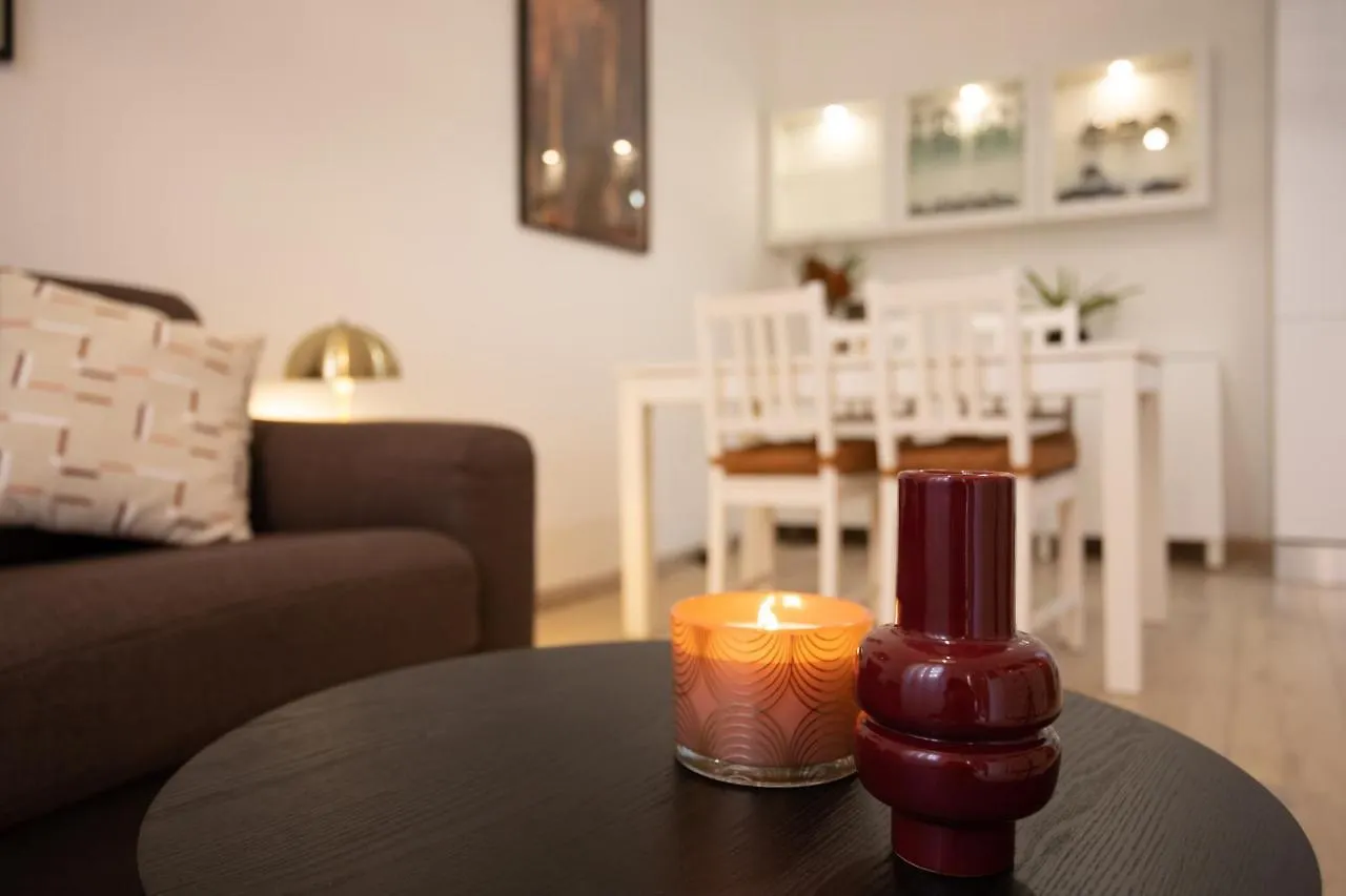 Xenia Apartments - Enjoy Porta Venezia In Modern Apt- 10 Min From Duomo Milano Italien
